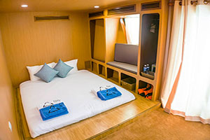 Diverace Similan